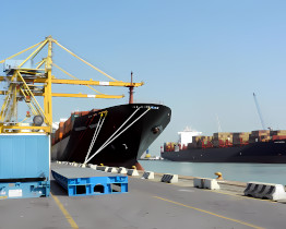 Restaurant inside showcase 2